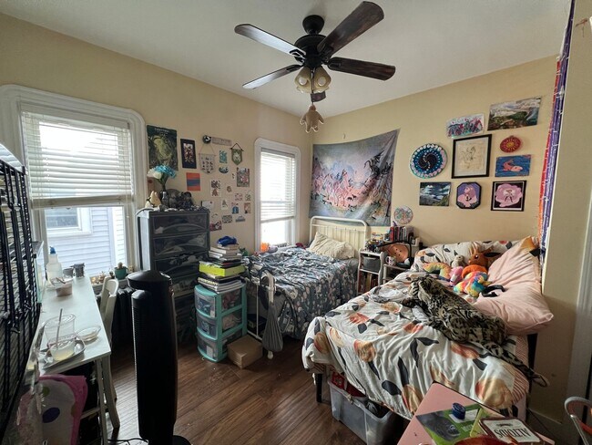 Building Photo - 21 Chandler St