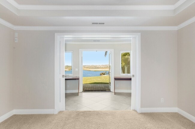 Building Photo - 218 Highland St