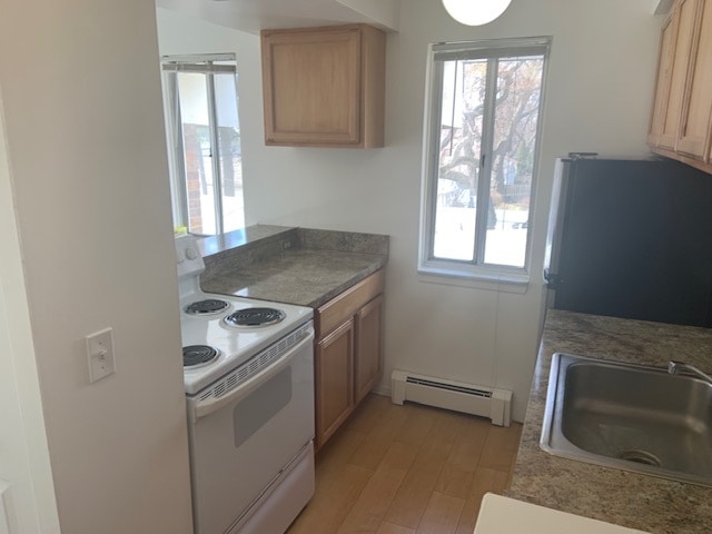 Building Photo - 637 Princeton Rd