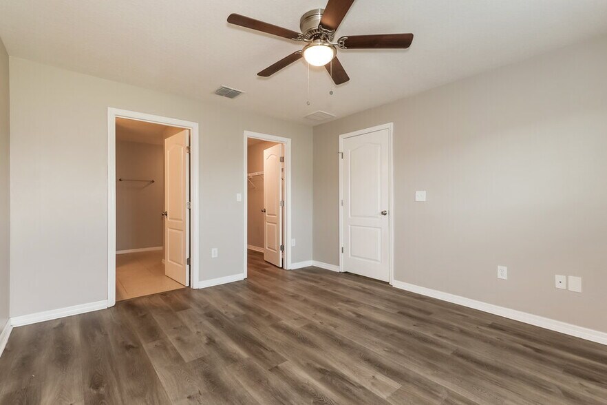 Building Photo - 920 Wynnmere Walk