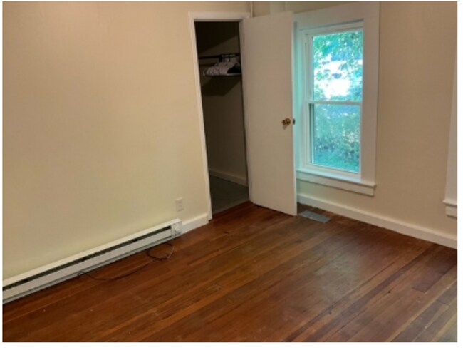 Building Photo - 27 Damon Ct