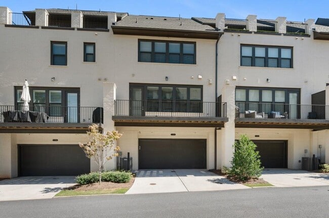 Building Photo - 134 Britten Pass