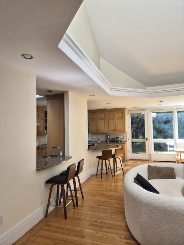 Building Photo - 423 Concord Rd