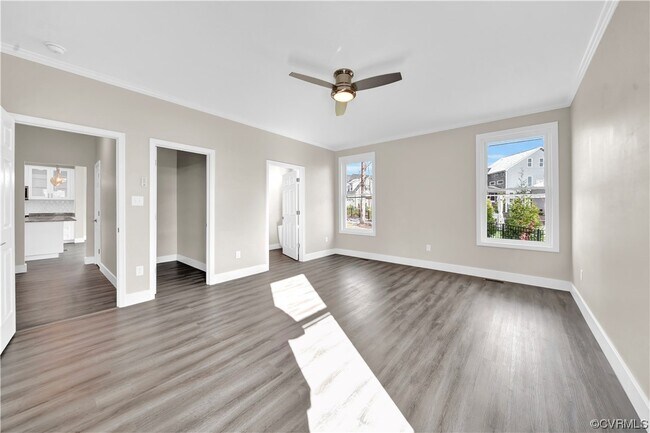 Building Photo - 15401 Adelay Ct