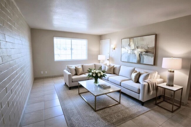 Building Photo - 320 S Allen