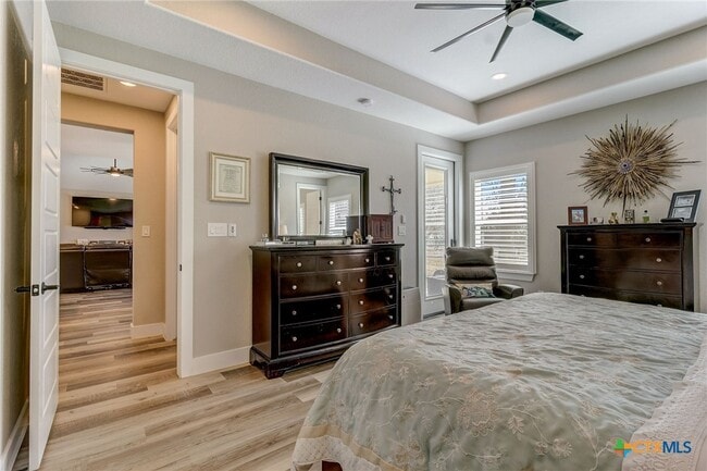 Building Photo - 281 Cibolo Way