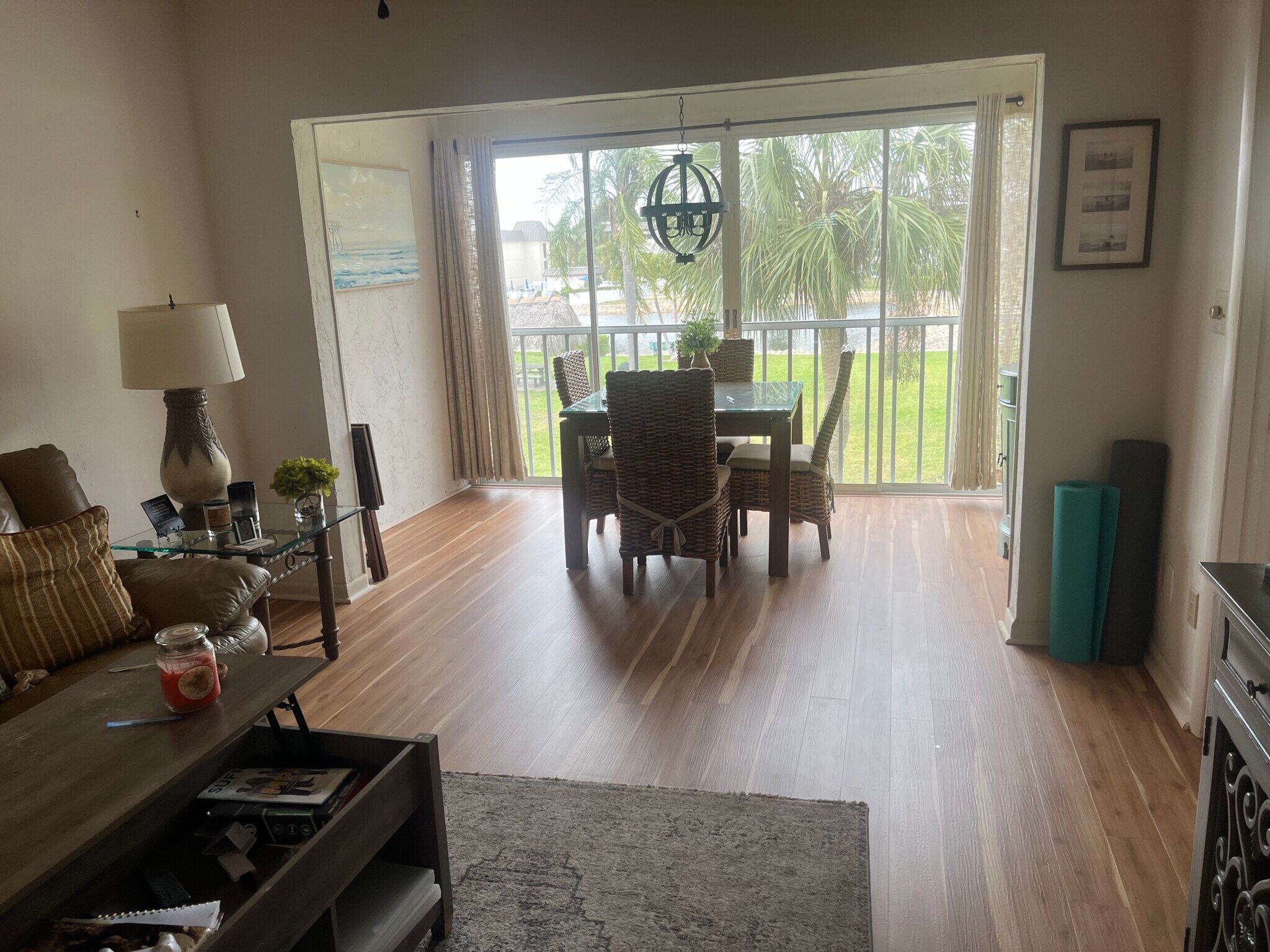 Building Photo - 1014 Manatee Rd