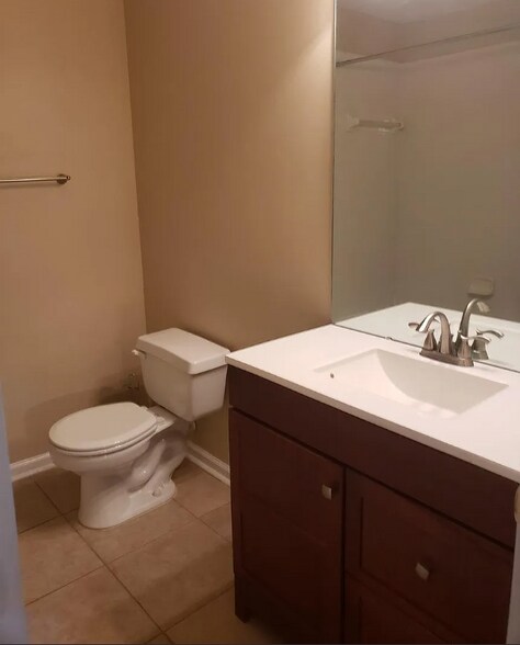 Building Photo - 8231 Hempshire Pl