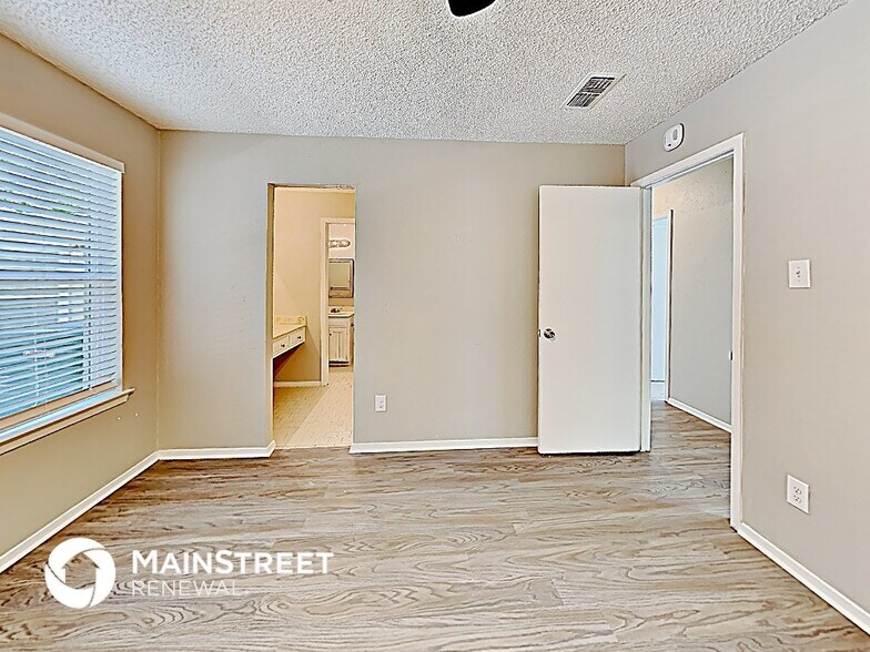 Building Photo - 1416 Mims St