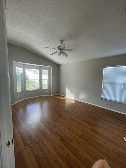 Building Photo - 554 Lake Cypress Cir