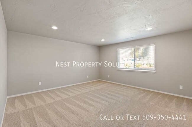 Building Photo - 4280 W Wood Ct
