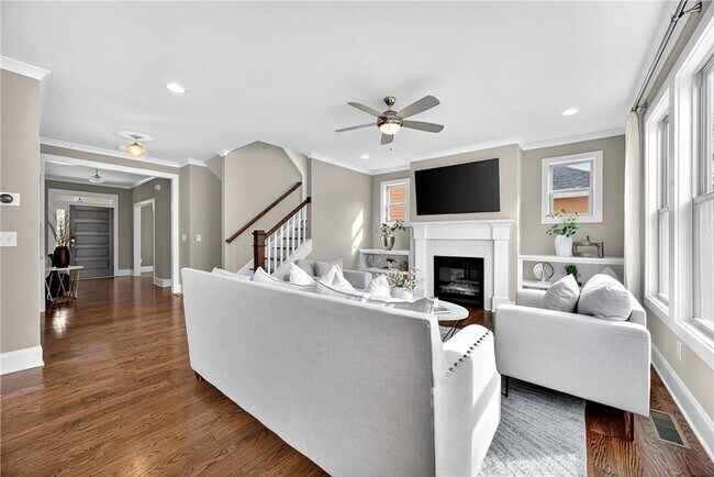 Building Photo - 2675 Sugar Mill Dr SE