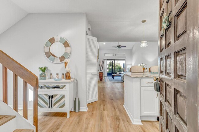 Building Photo - Available April 1st, 2026