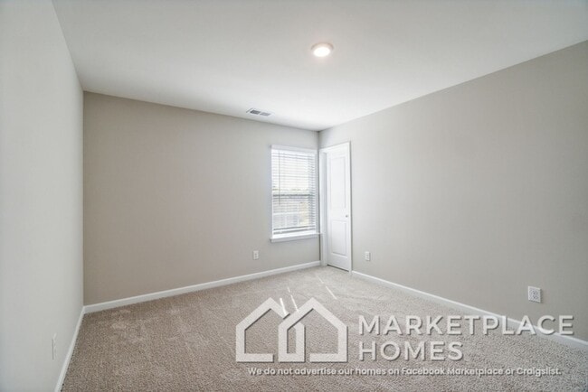 Building Photo - 9936 Brawley Ln