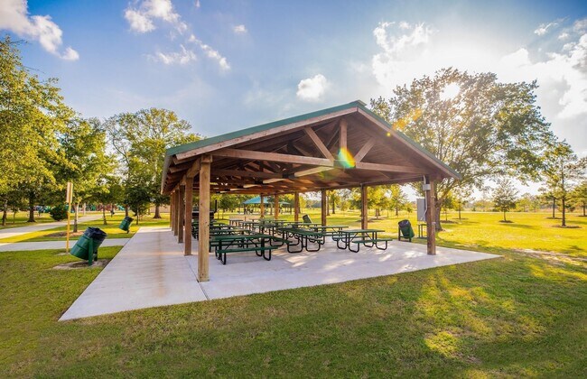 Building Photo - 24059 Hay Needle Ln