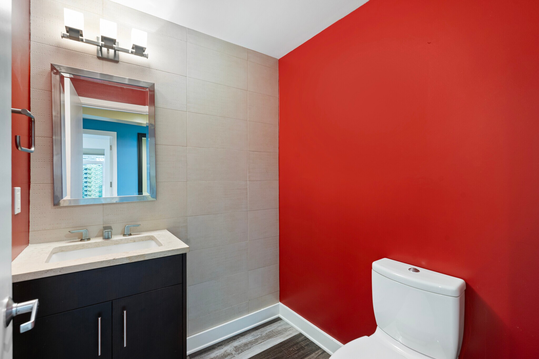 3rd Bth - 2731 Boylston Ave E