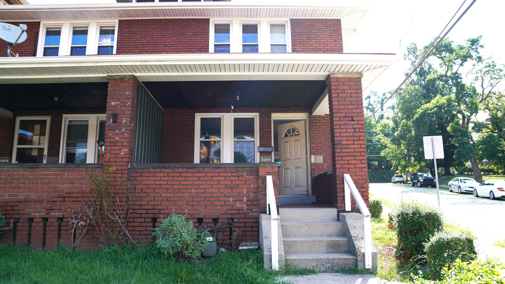 Building Photo - 3406 Beechwood Blvd