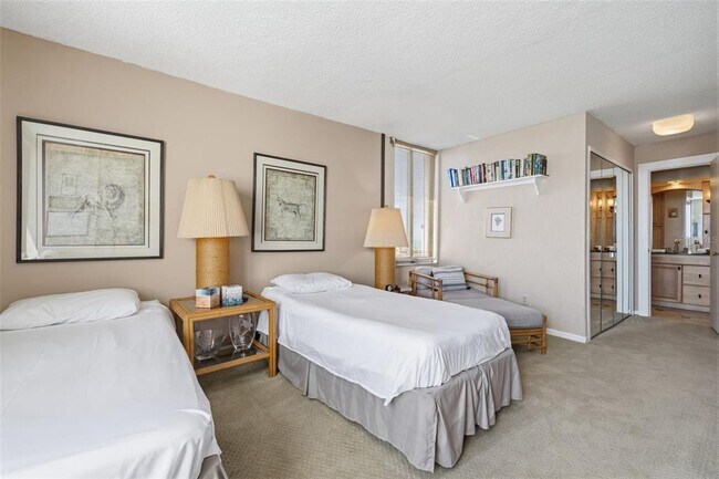 Building Photo - 9495 Blind Pass Rd