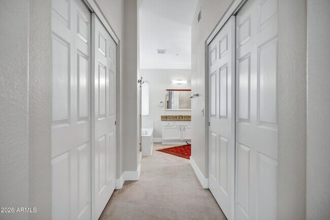 Building Photo - 13240 N 94th Pl