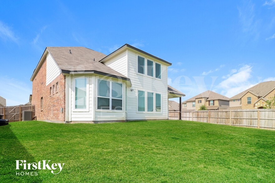 Building Photo - 548 Pheasant Hill Ln