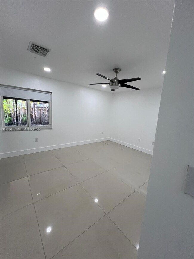 Building Photo - 11320 SW 245th St