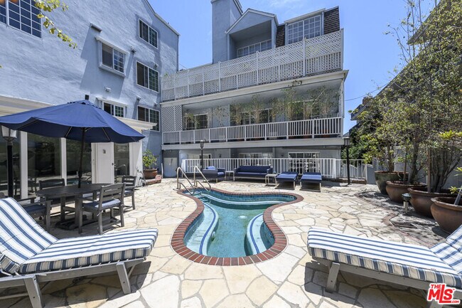 Building Photo - 11667 Gorham Ave