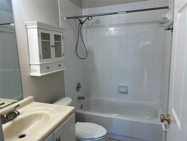 Building Photo - 14225 SW 149th Ave