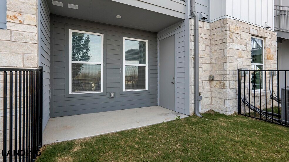 Building Photo - 8110 Blue Goose Rd