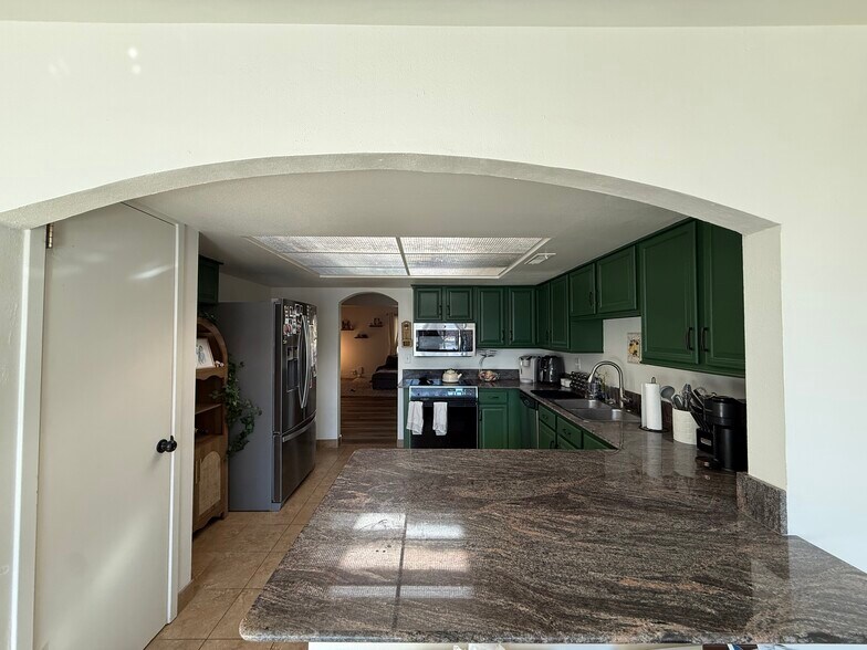 Building Photo - 1133 E Brickyard Rd