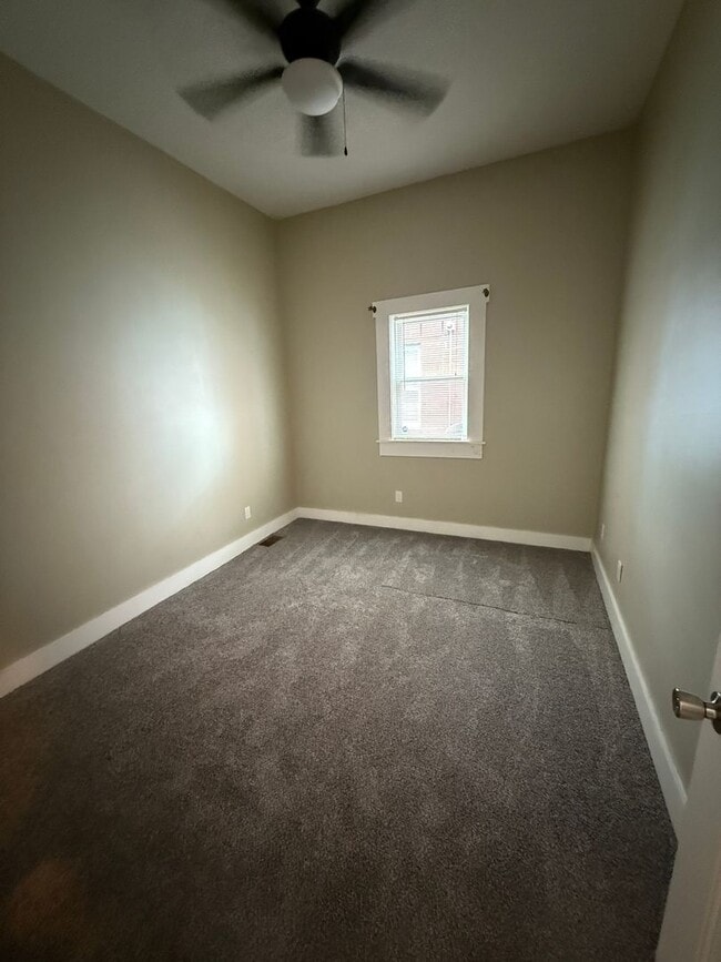 Building Photo - 3-BED 2-BATH IN SHELBY PARK W/ 3-CAR GARAGE