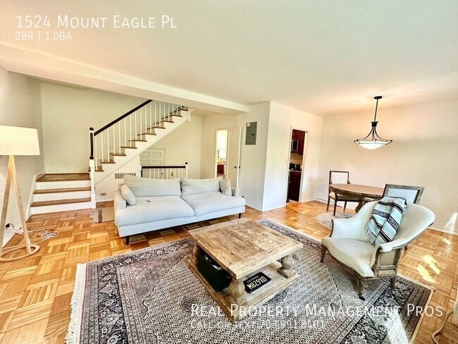Building Photo - 1524 Mt Eagle Pl