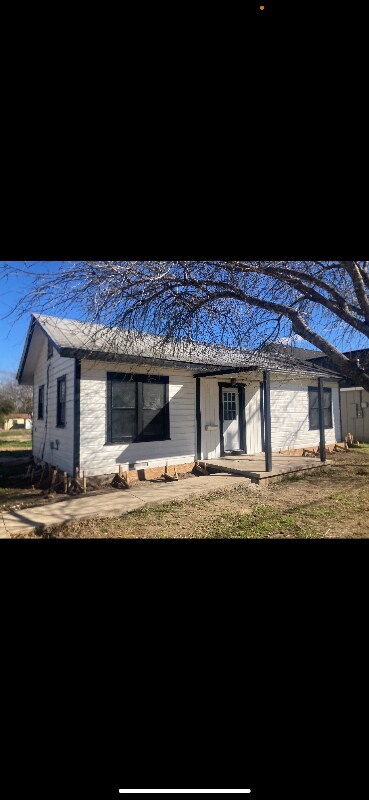 Primary Photo - 1201 Ave K