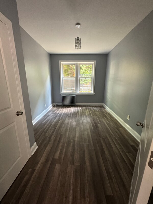 Building Photo - 662 Avenue A