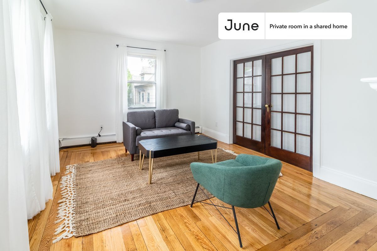 Building Photo - Room in Shared 7 bed/2 bath home in Brighton