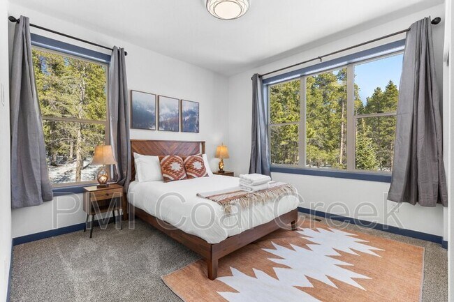 Building Photo - 145 Rudolph Ranch Road