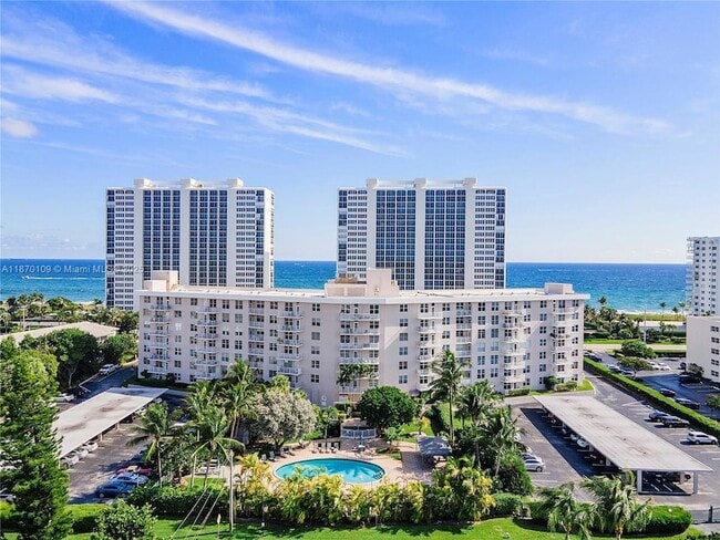 Building Photo - 2851 S Ocean Blvd