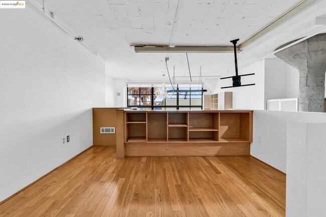 Building Photo - 1500 Park Ave