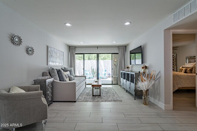 Building Photo - 4351 N 36th St