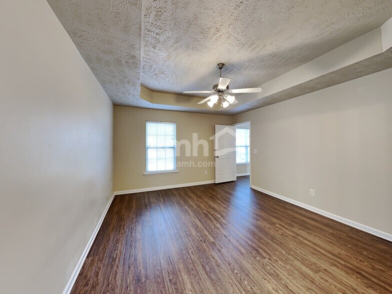 Building Photo - 8320 Ramstone Way