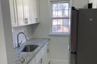 Building Photo - Carpenter Apartments