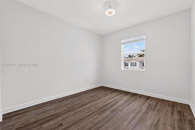 Building Photo - 2662 SE 10th St