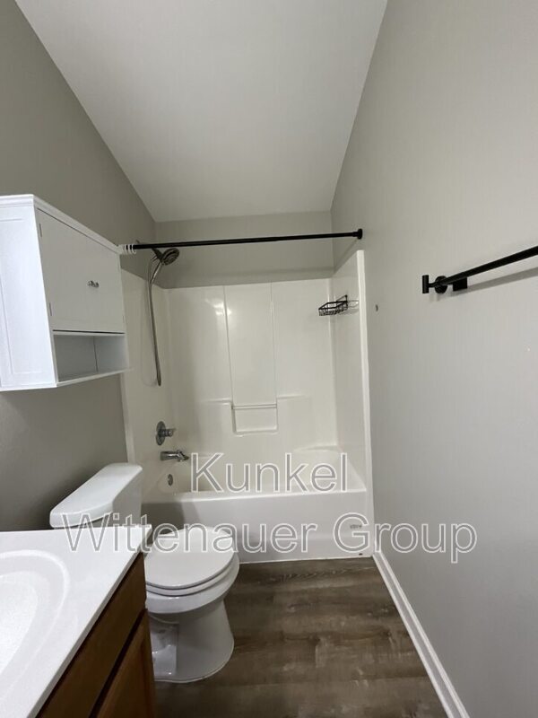 Building Photo - 2621 Greystone Estates Pkwy