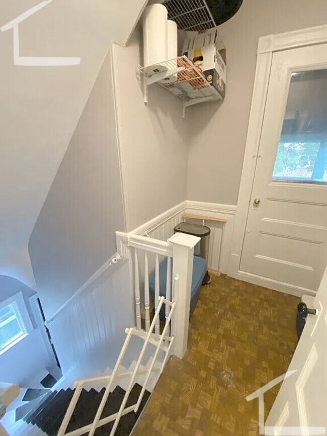 Building Photo - Goregous 3 bed in Allston