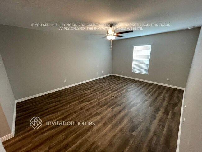 Building Photo - 550 Encarnacion St