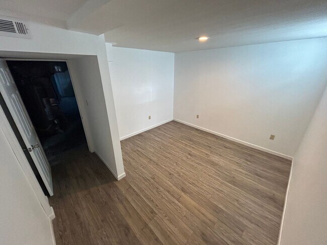 Building Photo - 4-bedroom Home in Cranberry Twp