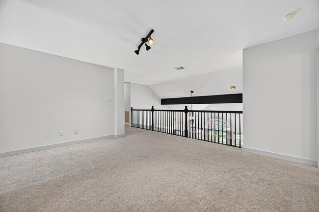 Building Photo - 22802 Pennyrile Ln