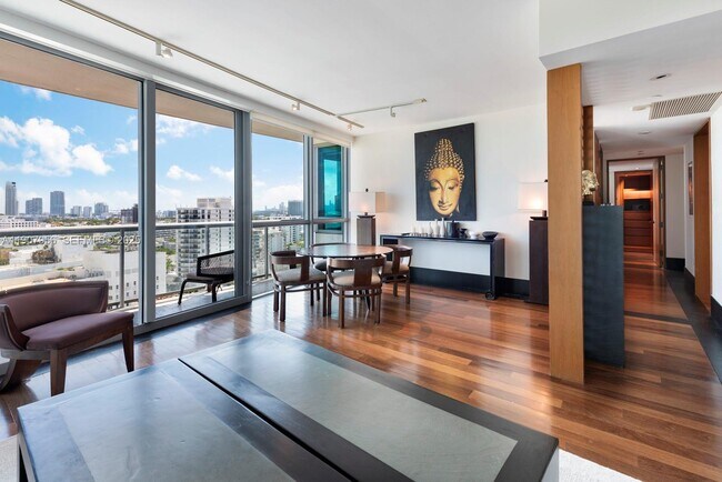 Building Photo - 101 20th St