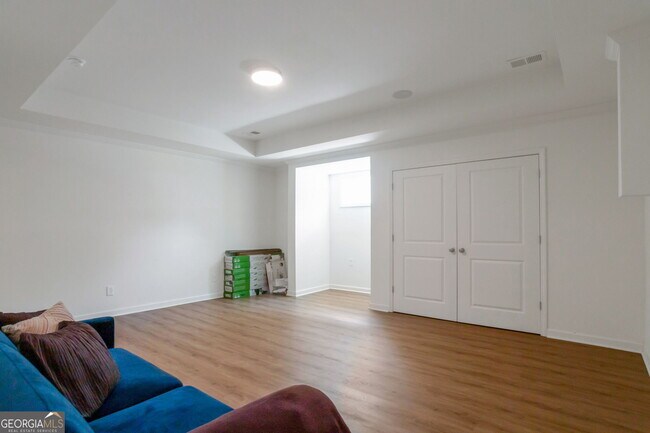 Building Photo - 2524 Kickerillo Way SE