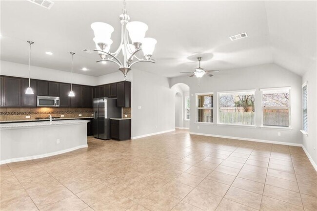 Building Photo - 1811 Grebe Dr