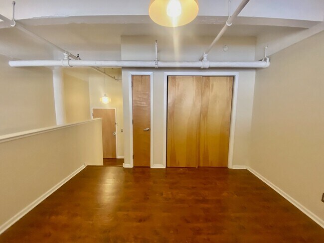 Building Photo - 1230 Arch St